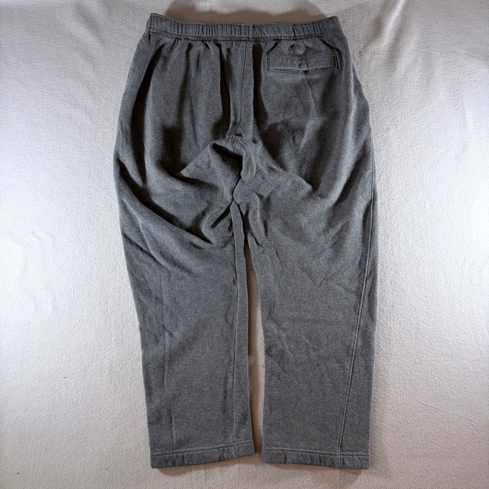Nike Womens XL Gray Fleece Sweatpants Straight Leg Elastic Waist BV2707-071 - Picture 2 of 7